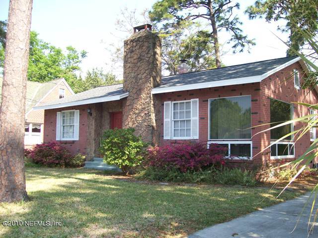 2215 Southampton Road Jacksonville, FL 32207 - Photo 1 of 14 Front