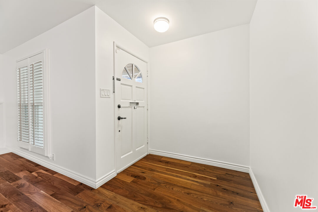 1150 Coronet Avenue Pasadena, CA 91107 - Photo 12 of 53