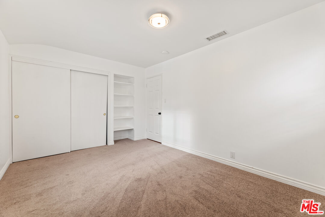 1150 Coronet Avenue Pasadena, CA 91107 - Photo 23 of 53