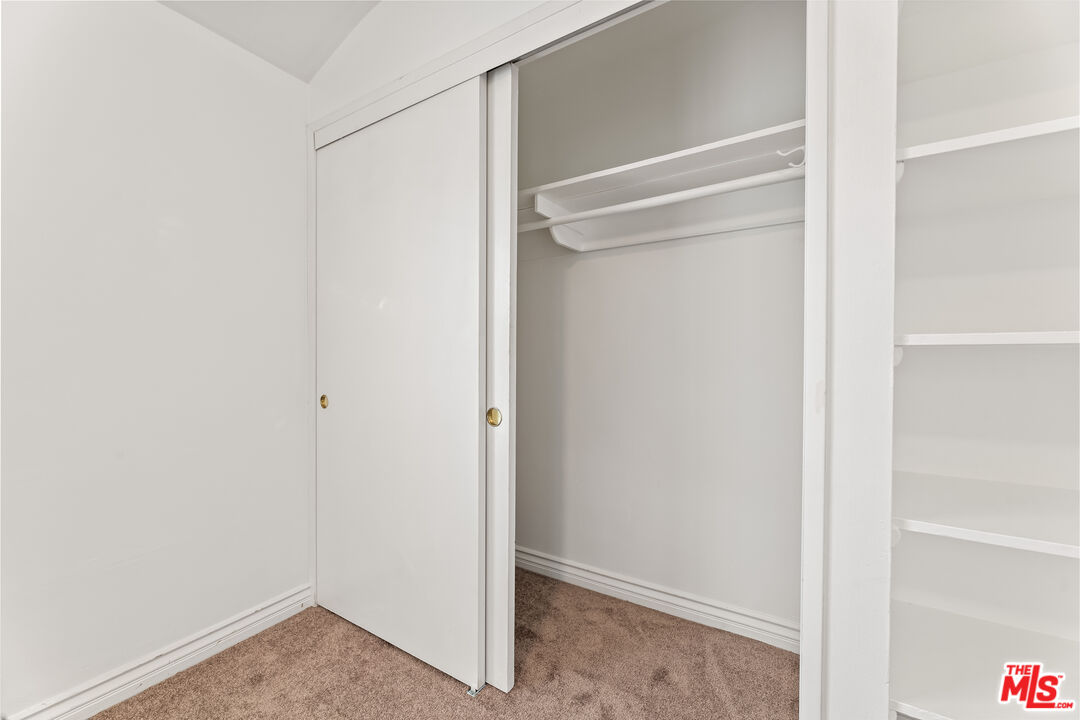 1150 Coronet Avenue Pasadena, CA 91107 - Photo 24 of 53