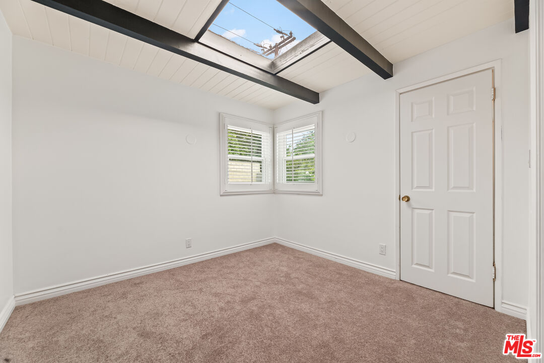 1150 Coronet Avenue Pasadena, CA 91107 - Photo 40 of 53