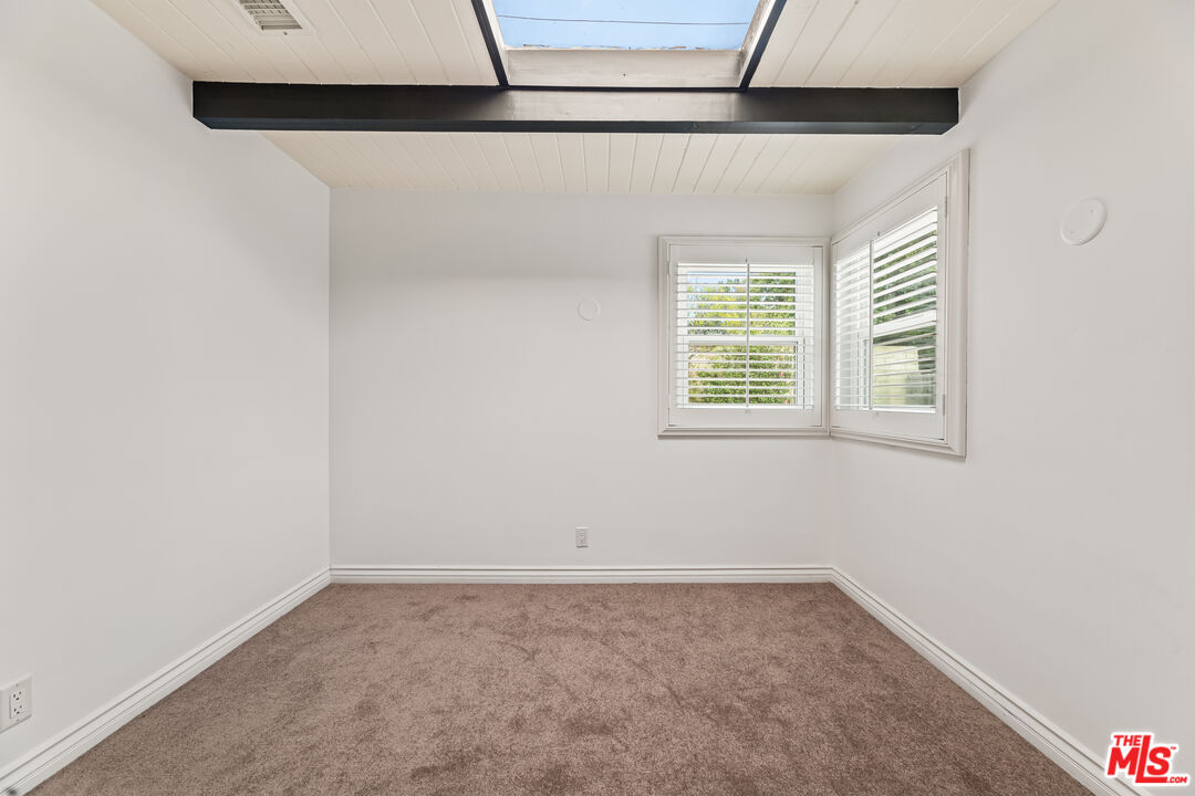 1150 Coronet Avenue Pasadena, CA 91107 - Photo 41 of 53