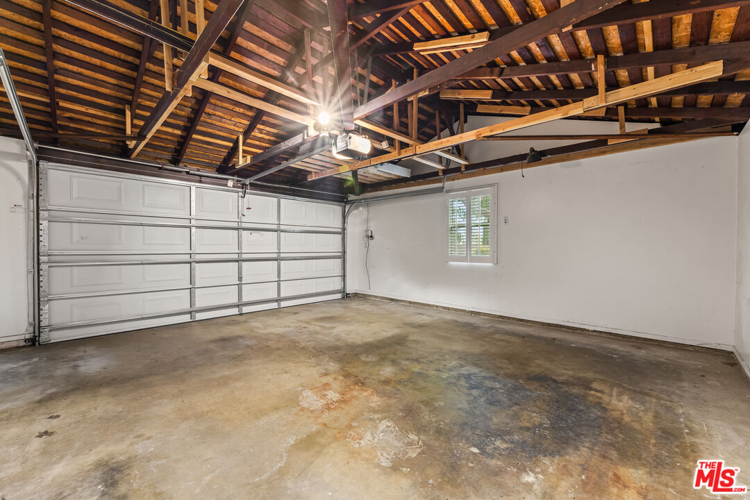 1150 Coronet Avenue Pasadena, CA 91107 - Photo 46 of 53