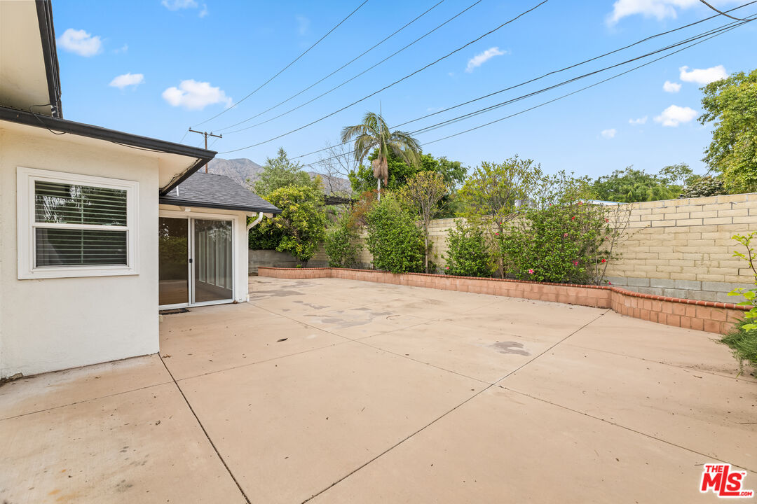 1150 Coronet Avenue Pasadena, CA 91107 - Photo 51 of 53