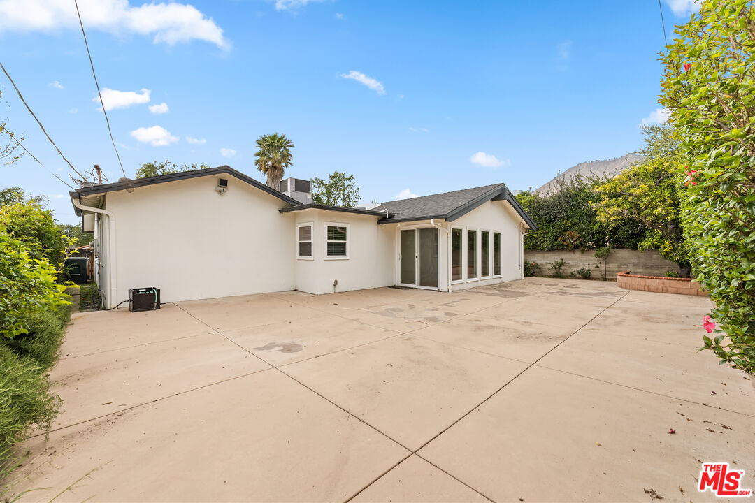 1150 Coronet Avenue Pasadena, CA 91107 - Photo 52 of 53