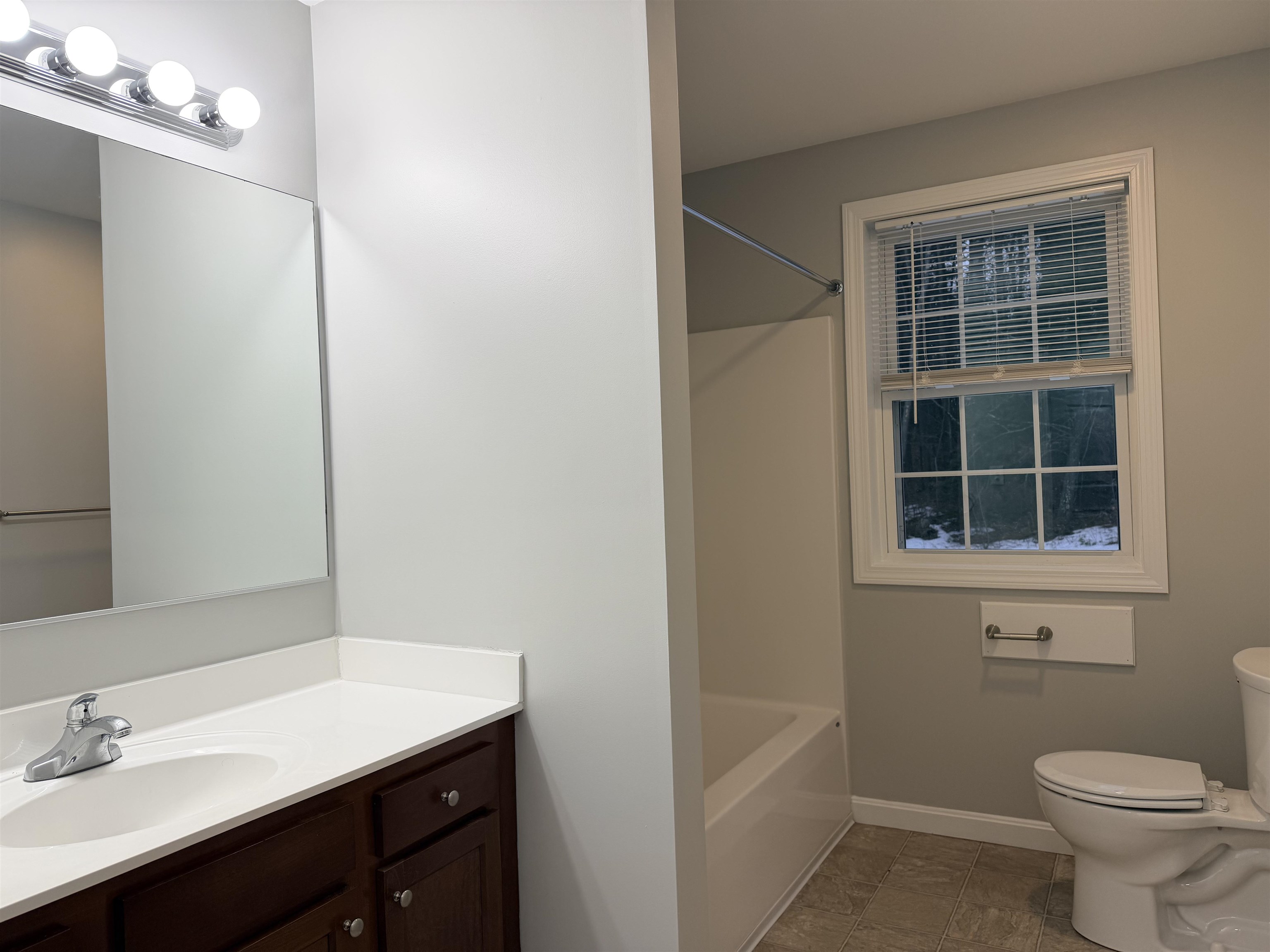 5 B Red Oak Way Boscawen, NH 03303 - Photo 15 of 41