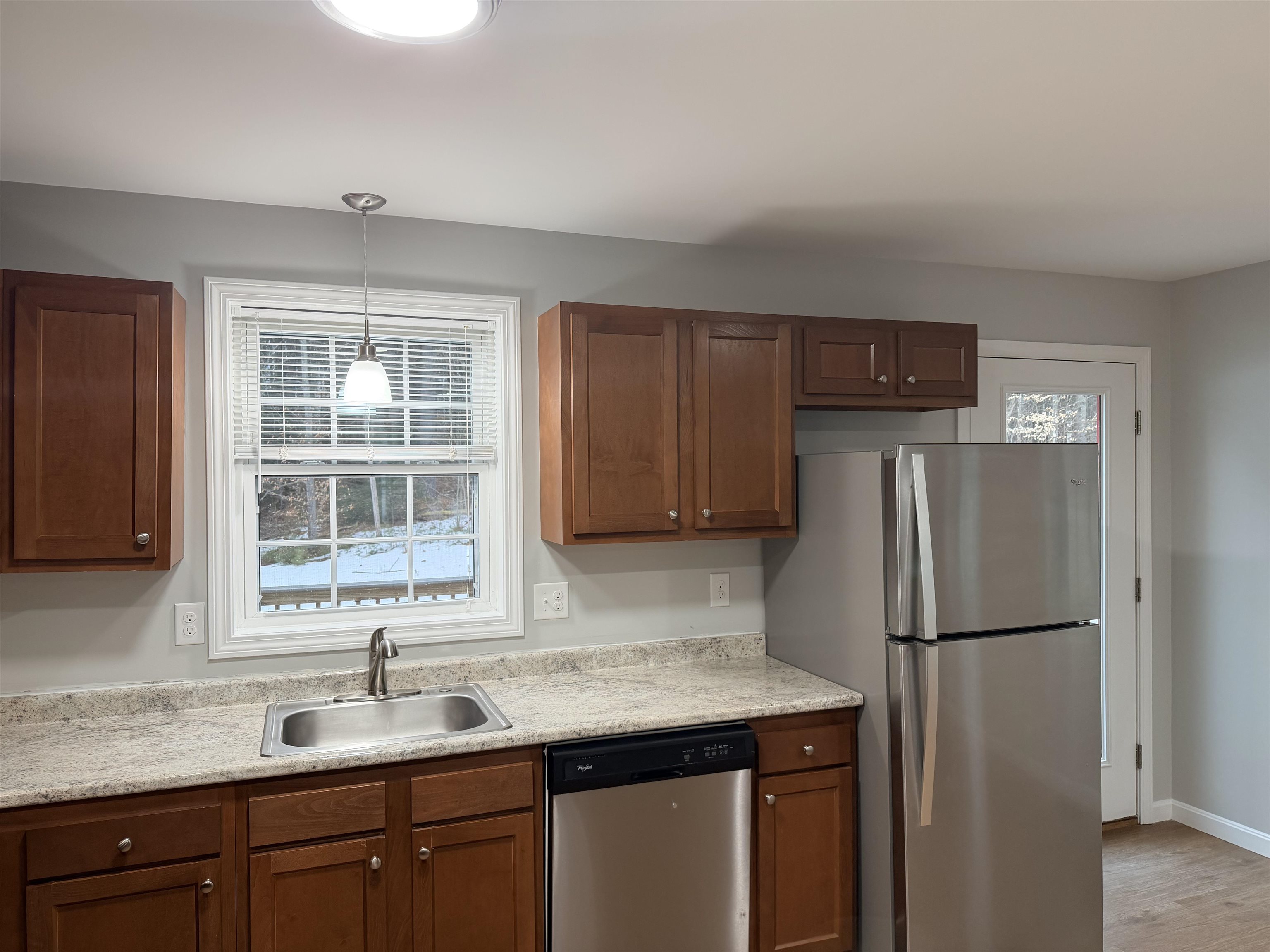 5 B Red Oak Way Boscawen, NH 03303 - Photo 6 of 41