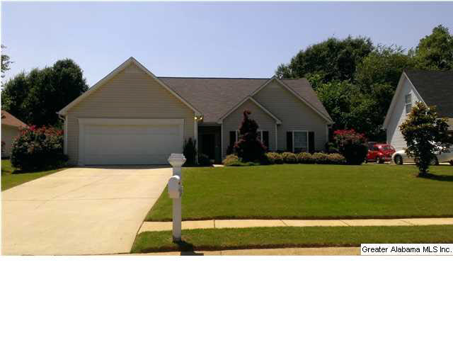 228 Leaf Lane Alabaster, AL 35007 - Photo 1 of 13