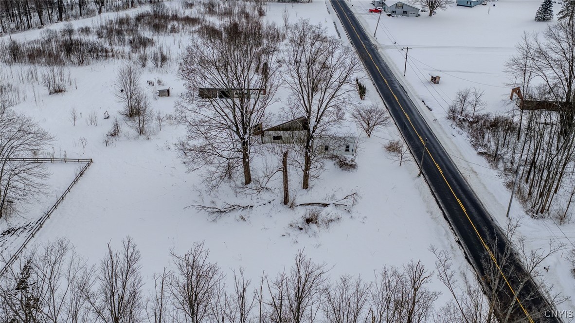 8264 Lewis Point Road Lenox, NY 13032 - Photo 17 of 18