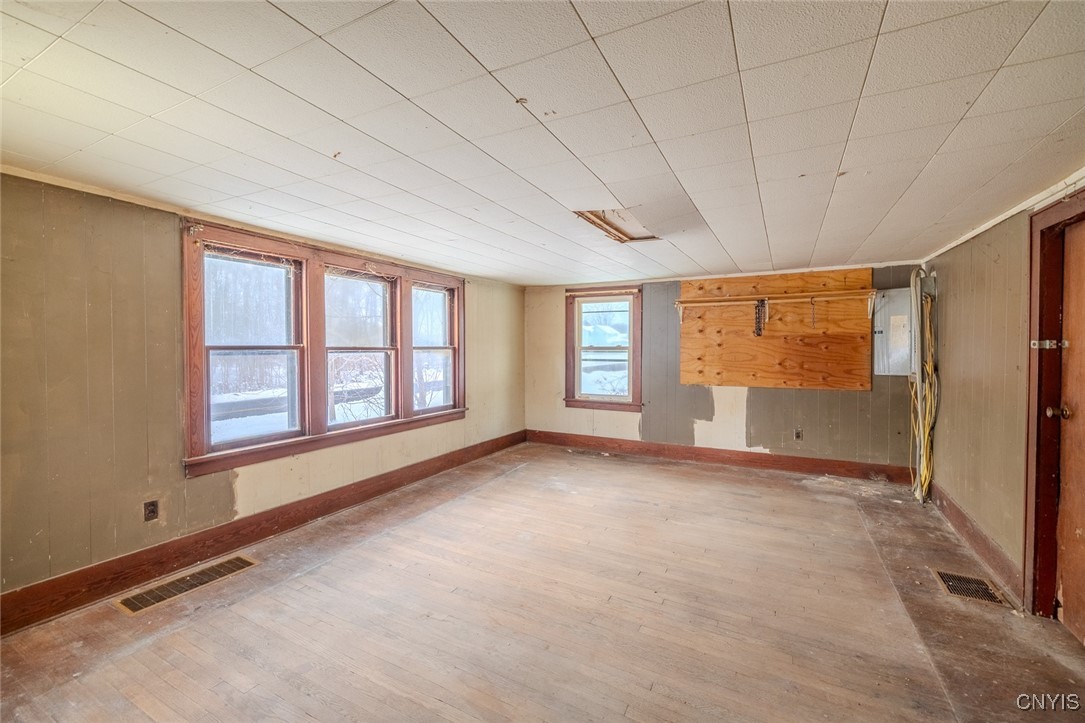 8264 Lewis Point Road Lenox, NY 13032 - Photo 7 of 18