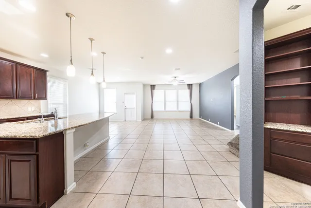 $2,300 | 12606 Texas Gold, San Antonio, TX 78253