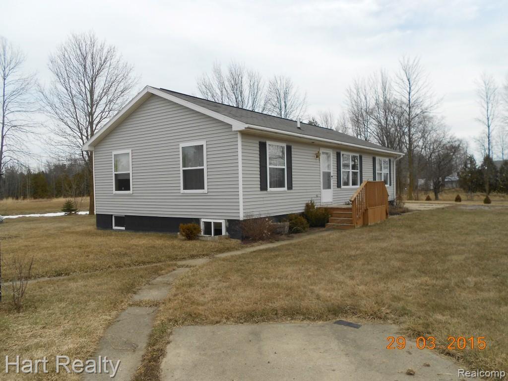 4621 Kinde Road Port Hope, MI 48468 - Photo 6 of 20 4621 kinde rd 031.jpg