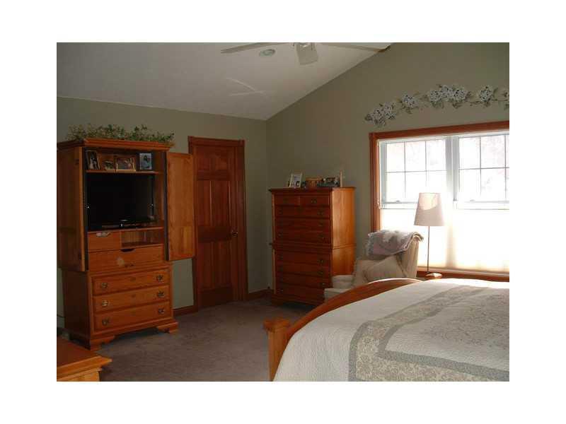 5615 Kizer Lane Springfield, OH 45502 - Photo 11 of 25 Gallery Image 11