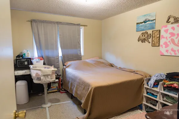 $399,900 | 1145 Southwest 11th Avenue, Ontario, OR 97914