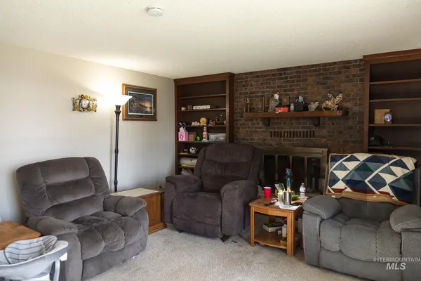 $399,900 | 1145 Southwest 11th Avenue, Ontario, OR 97914