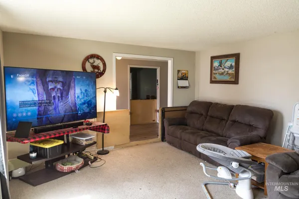$399,900 | 1145 Southwest 11th Avenue, Ontario, OR 97914