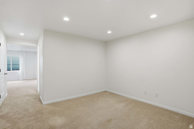 2007 Fielding Hill Lane Draper, UT 84020 - Photo 35 of 83 Carpeted room with recessed lighting and white walls