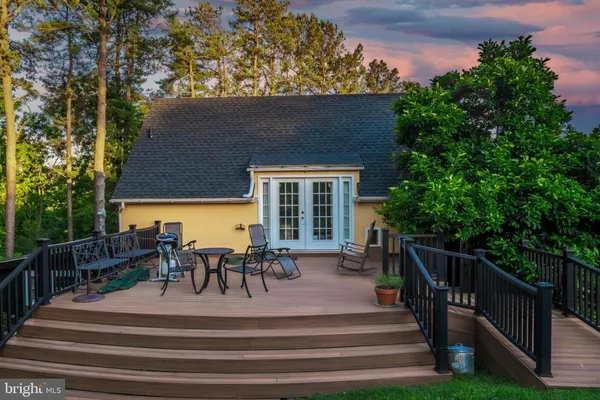 a view of outdoor space yard deck and furniture