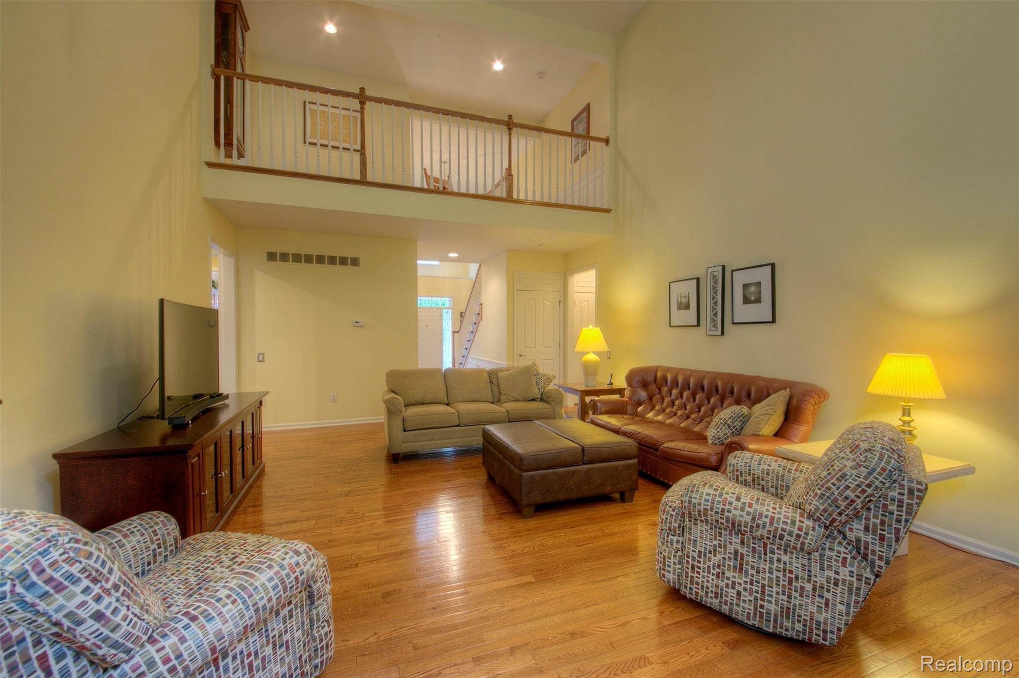 1652 Trinity Road Canton, MI 48187 - Photo 26 of 53 929A9727_8_9.jpg