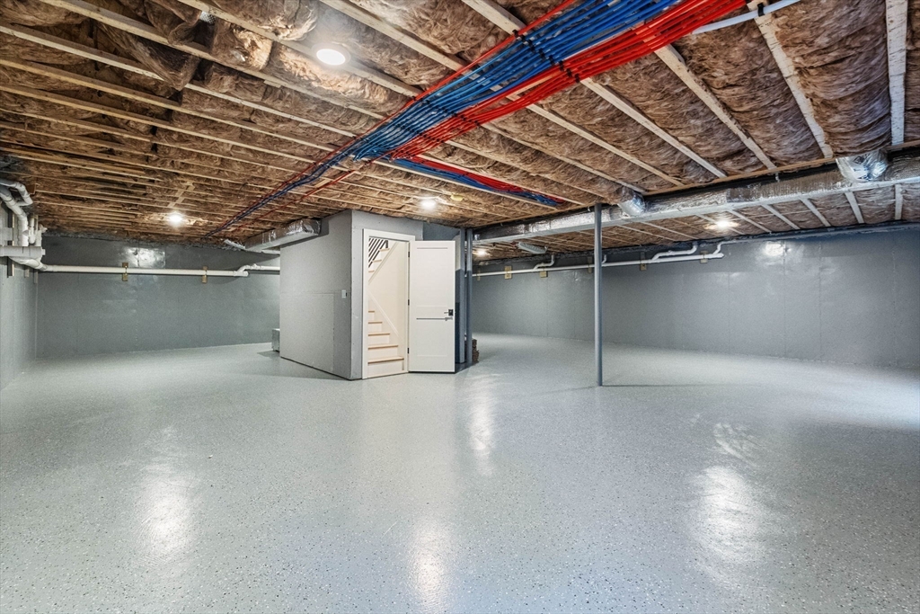 15 Oxbow Road Lynnfield, MA 01940 - Photo 38 of 42