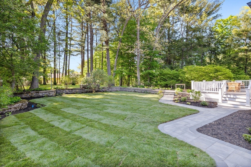 15 Oxbow Road Lynnfield, MA 01940 - Photo 39 of 42