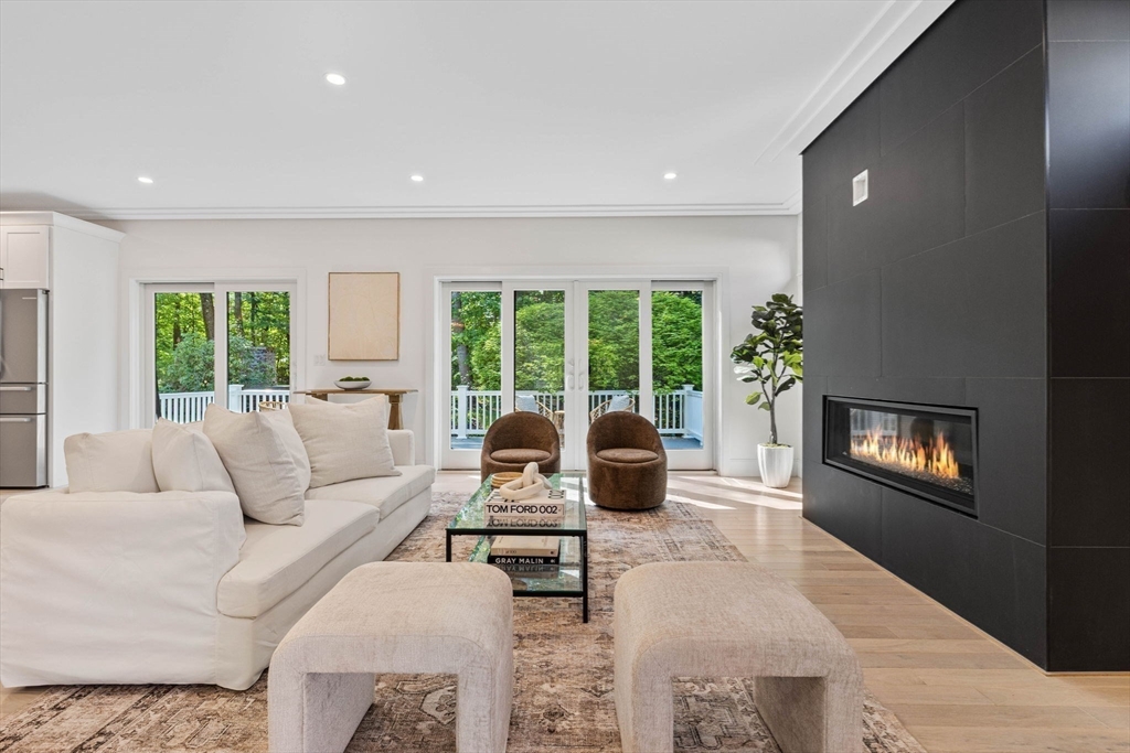 15 Oxbow Road Lynnfield, MA 01940 - Photo 7 of 42