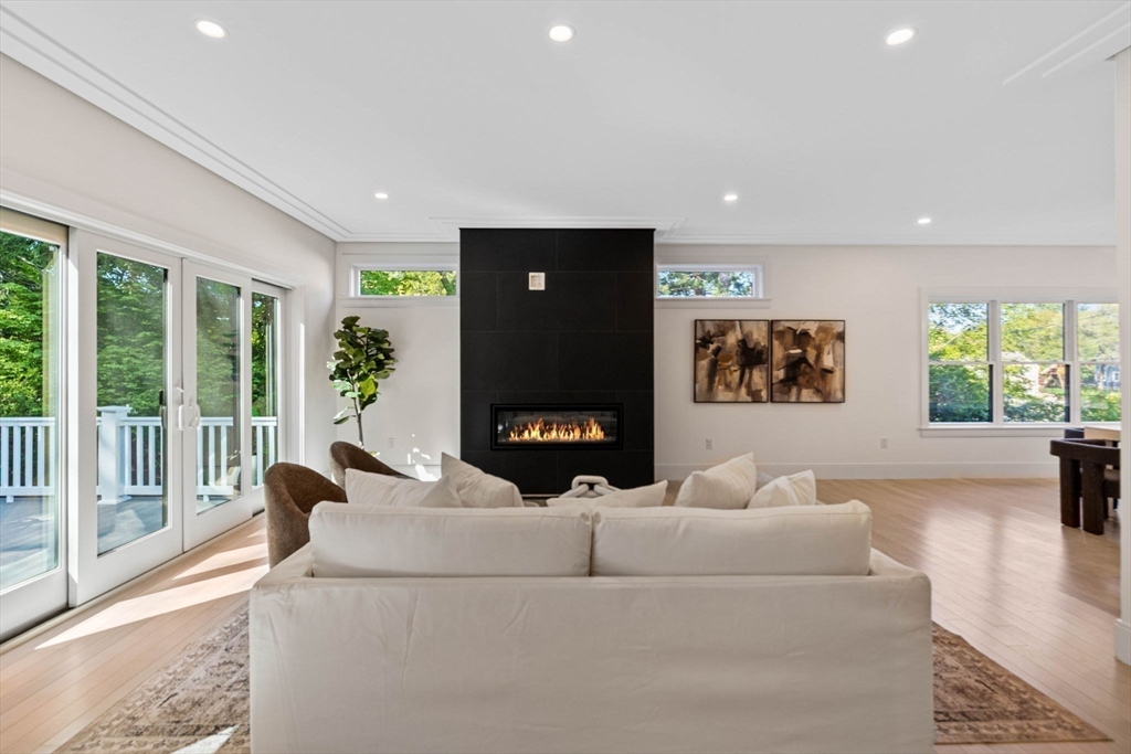 15 Oxbow Road Lynnfield, MA 01940 - Photo 9 of 42