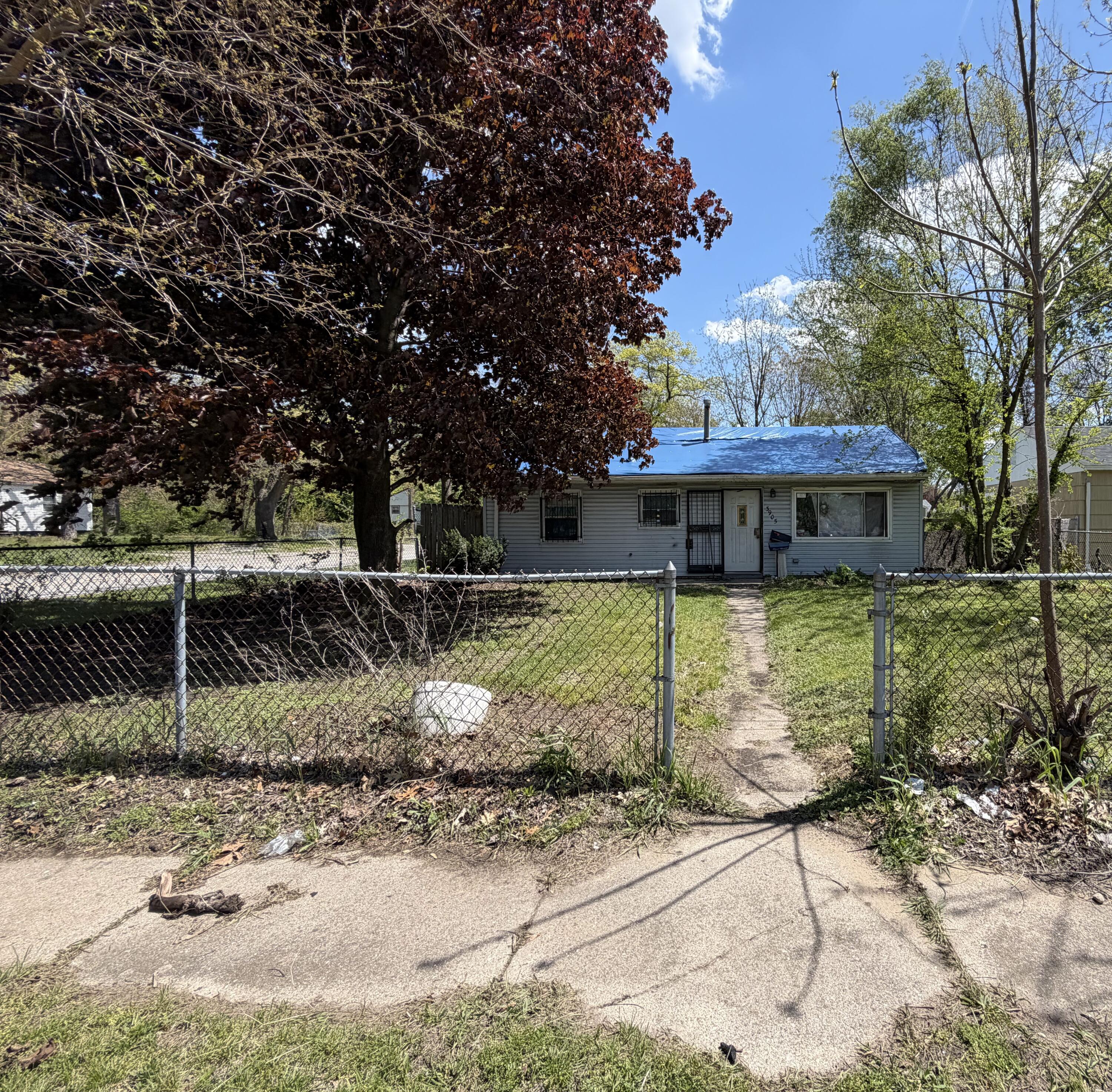 3905 Tennessee Street Gary, IN 46409 - Photo 3 of 18 3000x2946