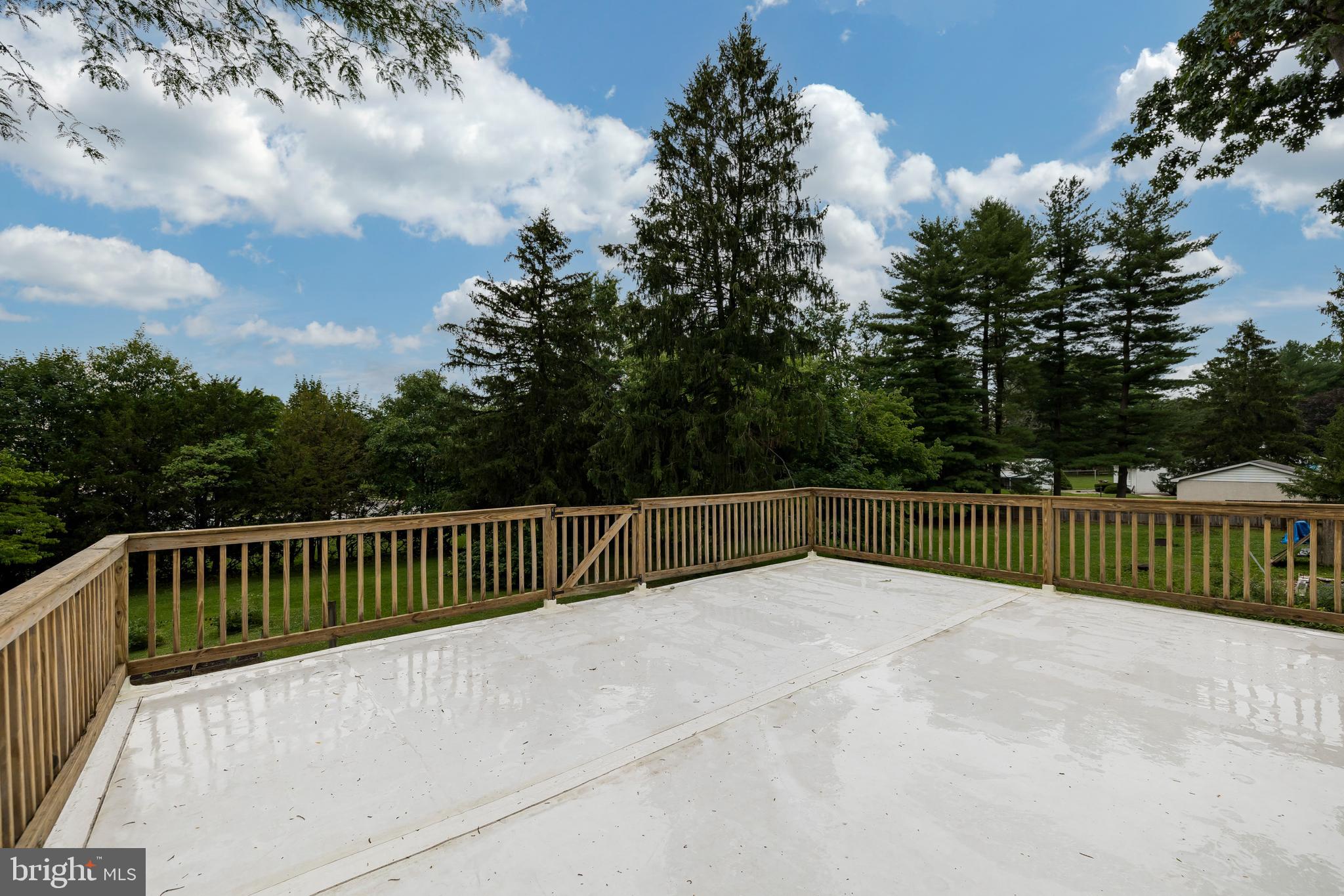 53 Buckwalter Road Pottstown, PA 19465 - Photo 14 of 33 Rooftop deck