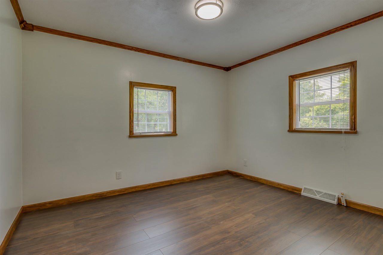 55055 Currant Road Mishawaka, IN 46545 - Photo 17 of 26 Gallery Image 17