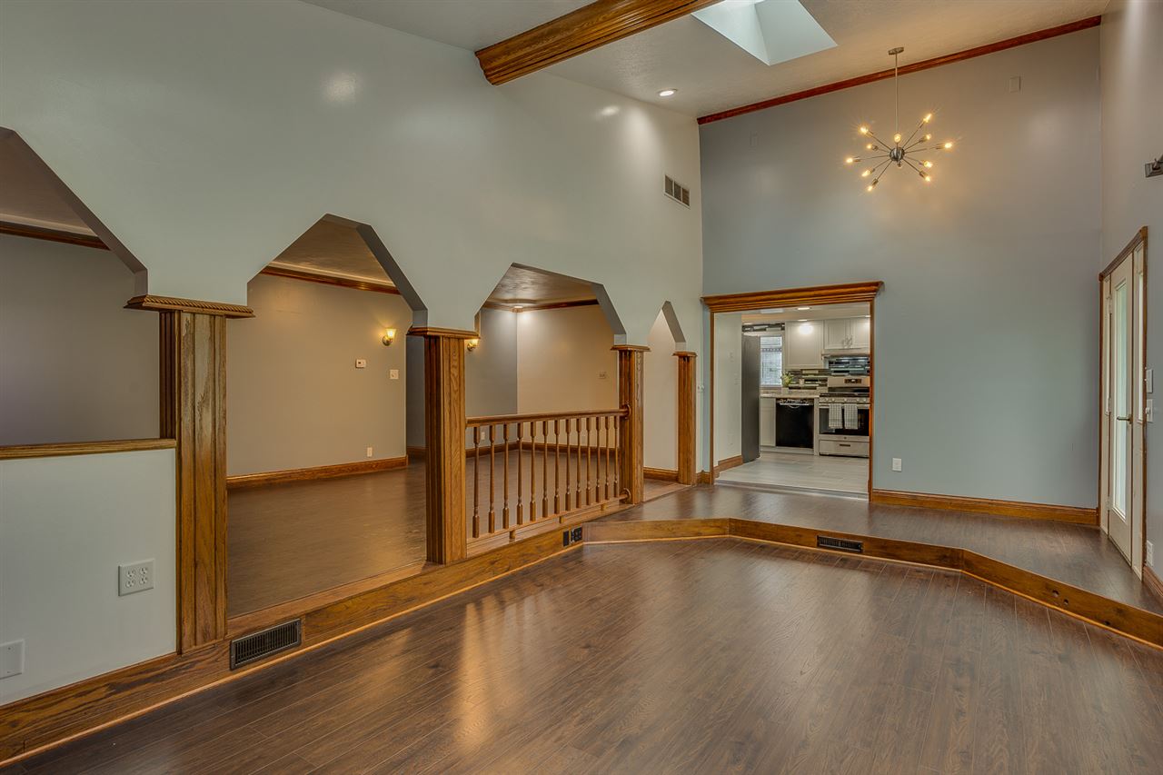 55055 Currant Road Mishawaka, IN 46545 - Photo 10 of 26 Gallery Image 10
