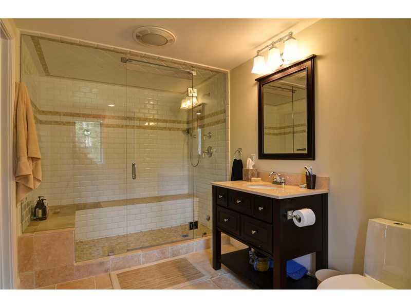 1210 Shore Road Cape Elizabeth, ME 04107 - Photo 7 of 17 Master Bath/Spa.
