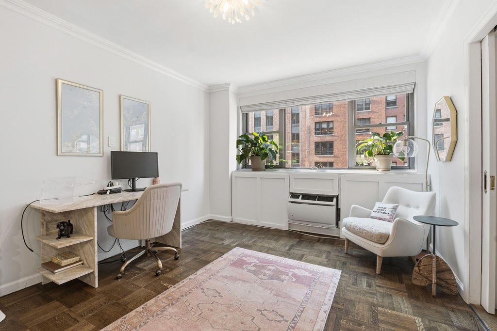 315 East 72nd Street, Unit 8D Manhattan, NY 10021 - Photo 4 of 17
