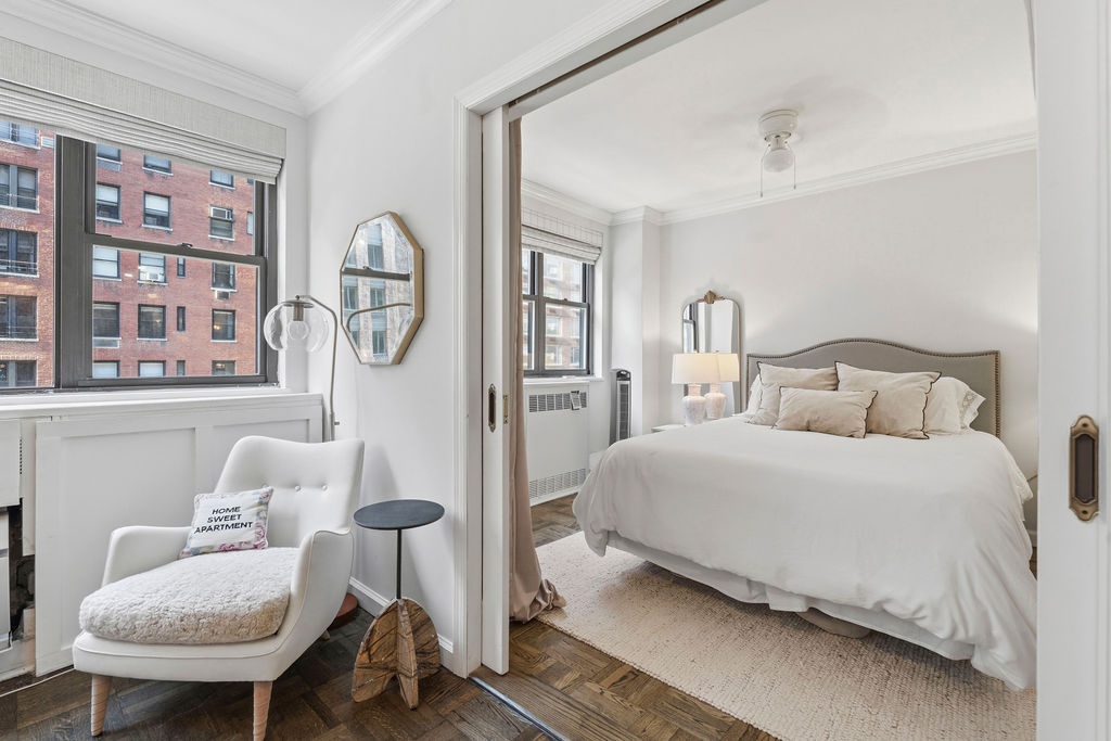 315 East 72nd Street, Unit 8D Manhattan, NY 10021 - Photo 6 of 17