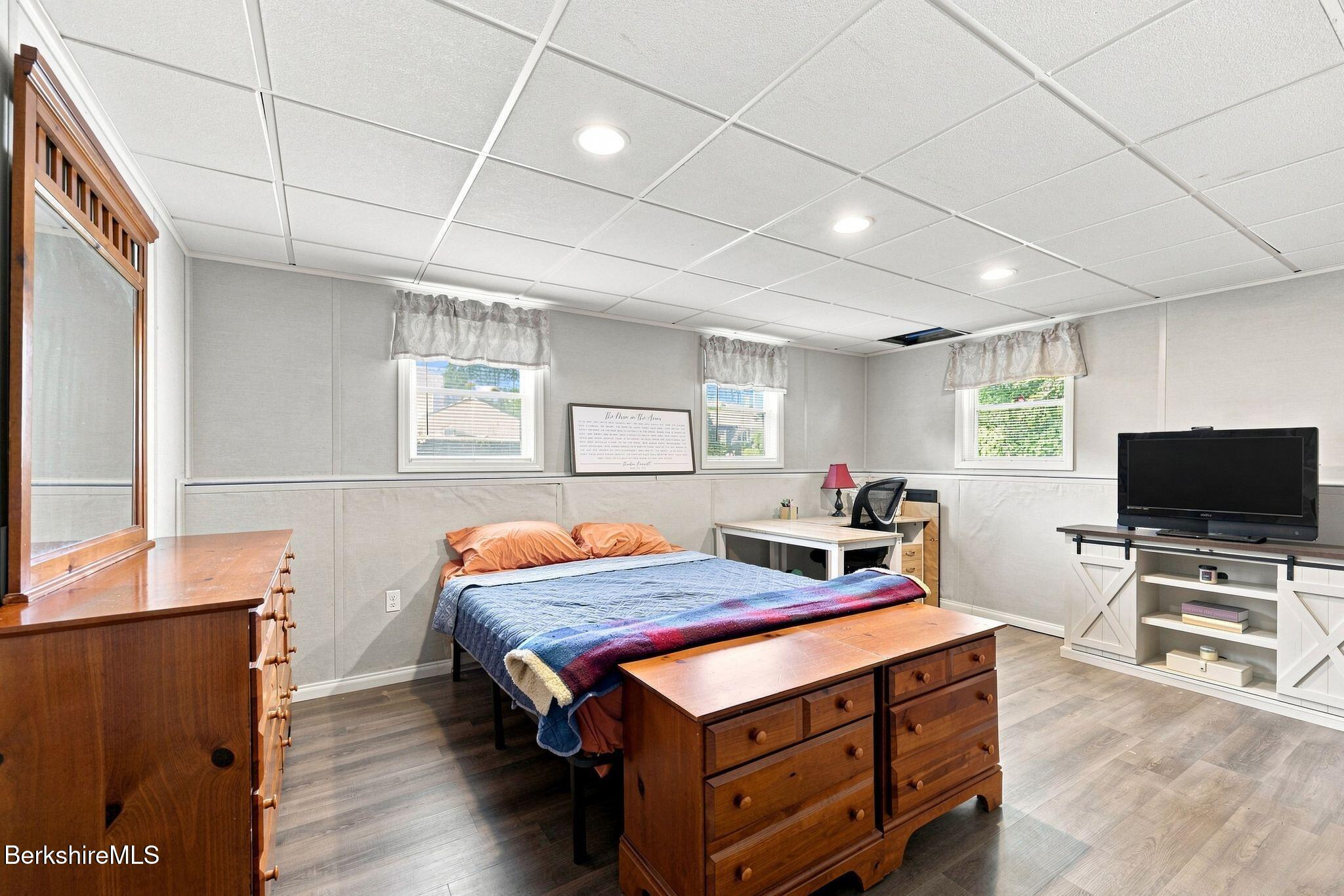 136 Cadwell Road Pittsfield, MA 01201 - Photo 34 of 49 136_Cadwell_Rd_101