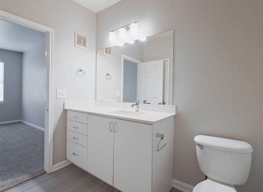 10505 I-35 Frontage Road South, Unit 2436 Austin, TX 78747 - Photo 17 of 23 Up to 8 weeks free on select units!