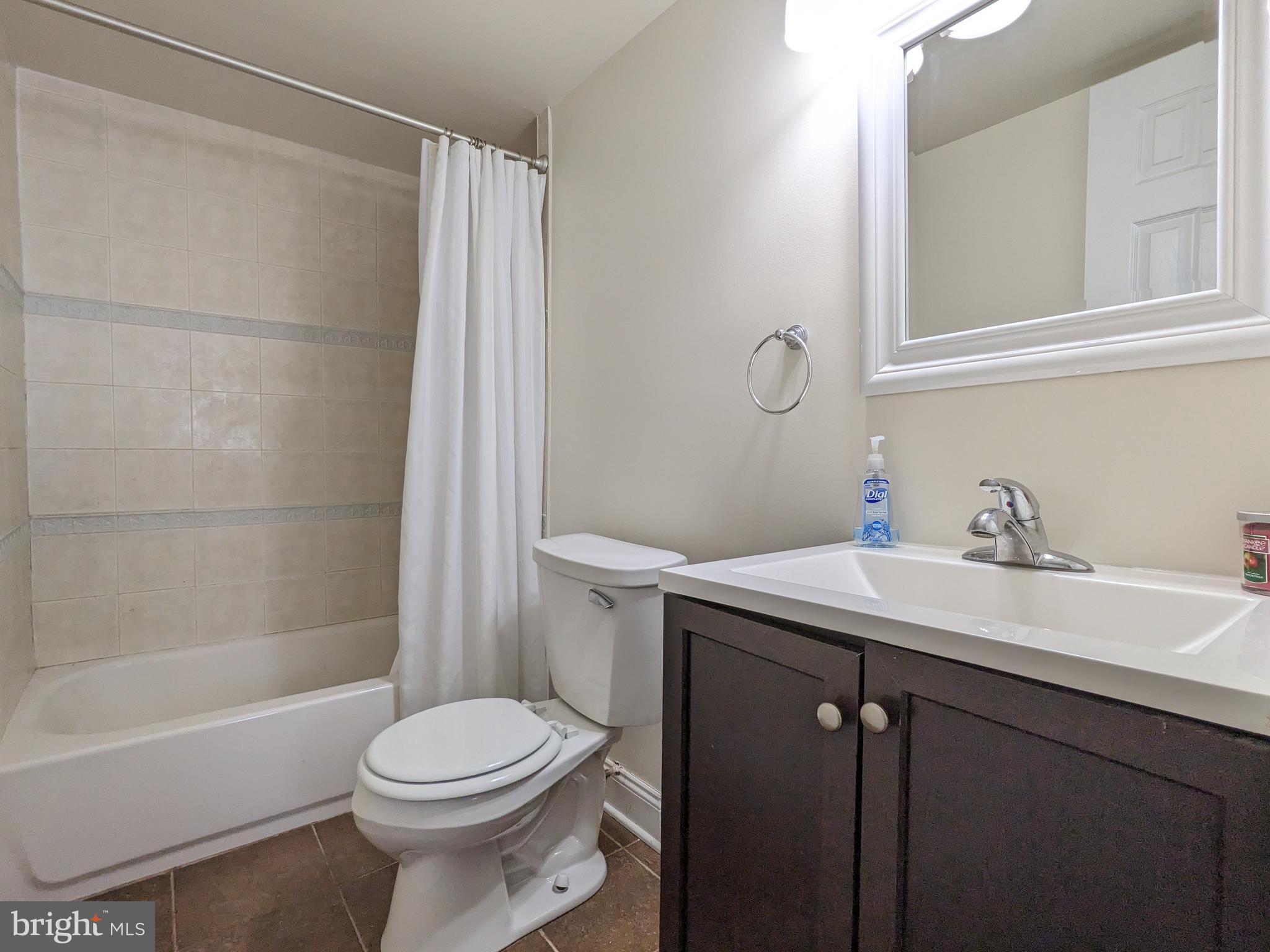 302 Biddle Road Accokeek, MD 20607 - Photo 19 of 43 Full Bathroom