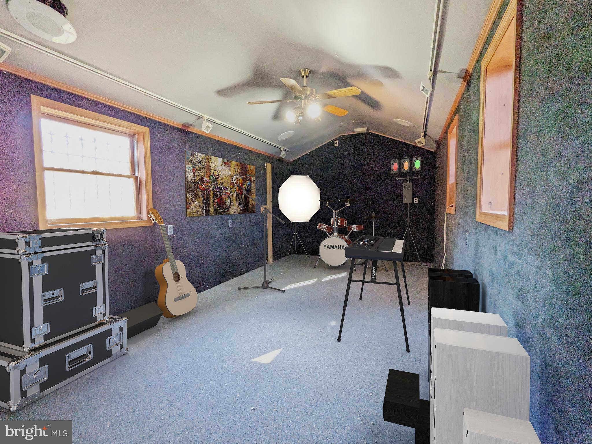 302 Biddle Road Accokeek, MD 20607 - Photo 36 of 43 Music Studio