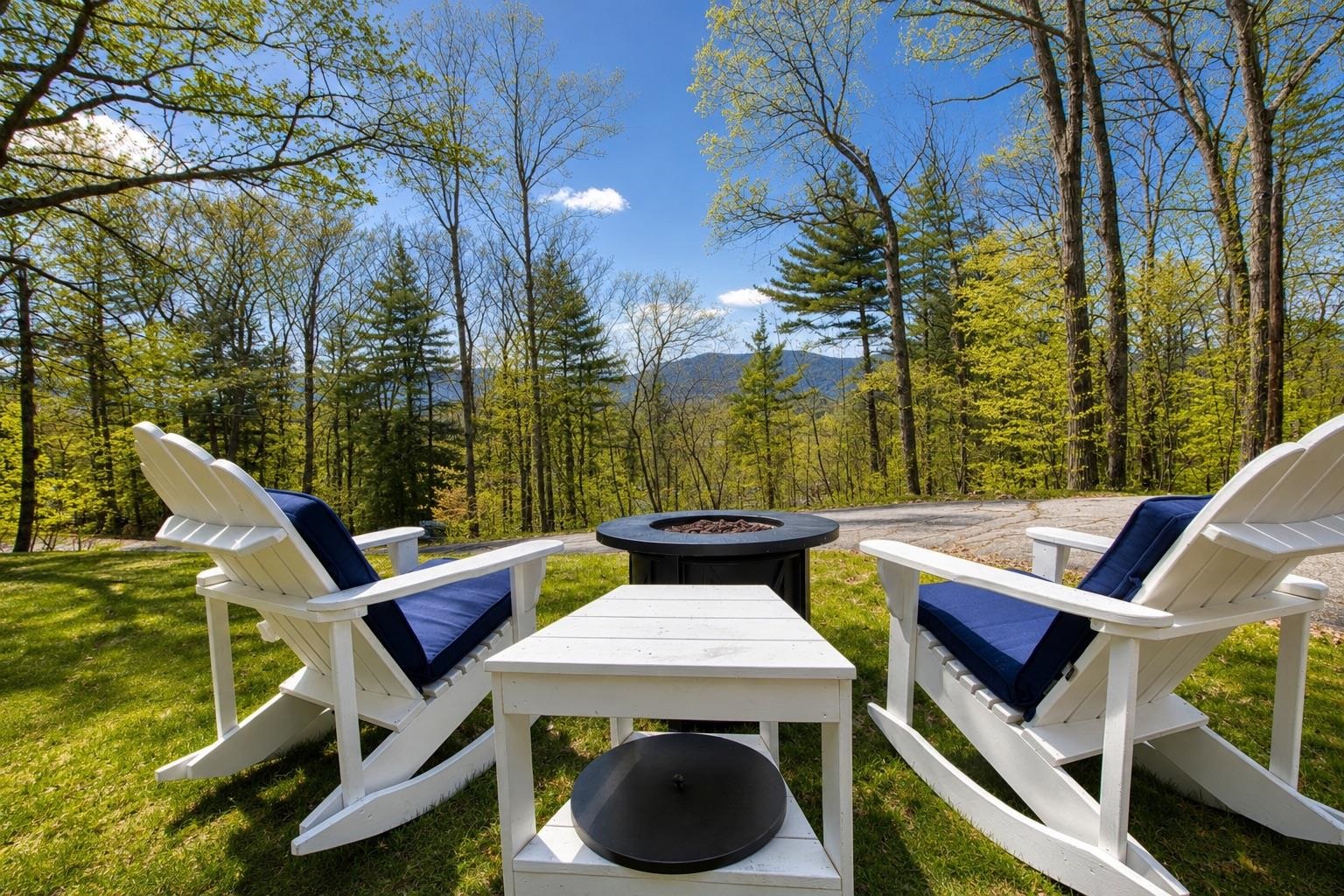 70 Sunset Hill Road Conway, NH 03860 - Photo 3 of 55 Gallery Image 3