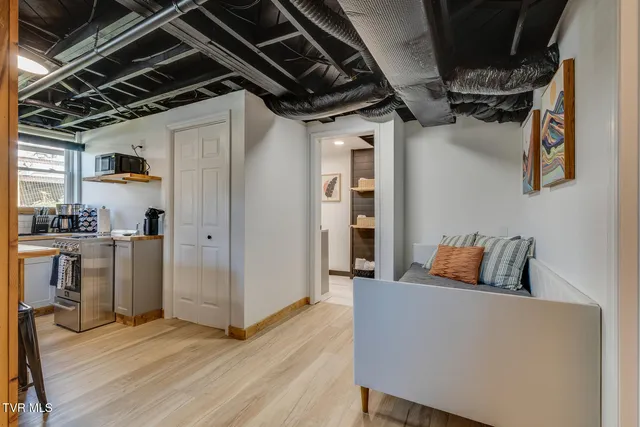 $299,900 | 2549 Bay Street, Bristol, TN 37620