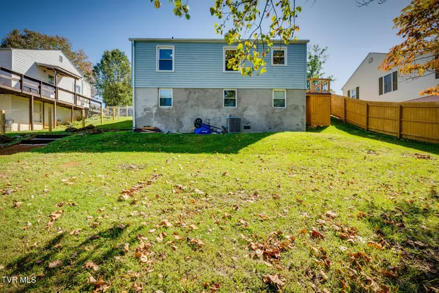 $299,900 | 2549 Bay Street, Bristol, TN 37620