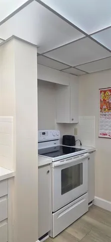 $2,650 | 632 Edgewater Drive, Unit 235, Dunedin, FL 34698