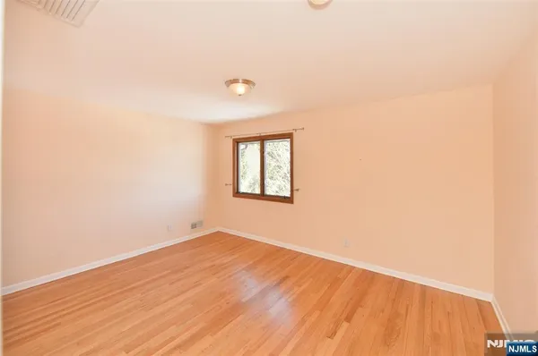 $4,400 | 79 Grand Boulevard, Emerson, NJ 07630
