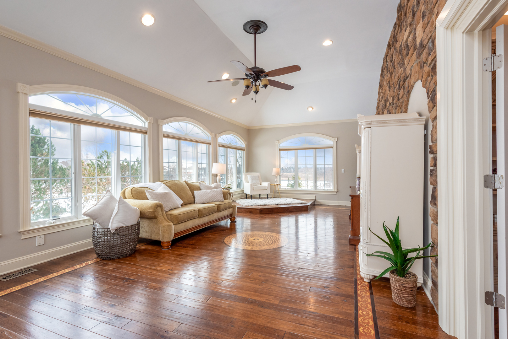 30 Olympic Drive South Barrington, IL 60010 - Photo 12 of 75