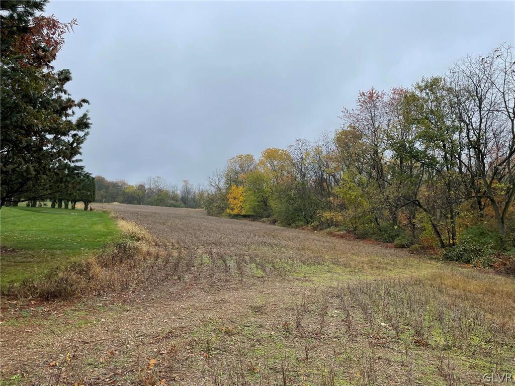 3143 Highland Road Orefield, PA 18069 - Photo 3 of 8 Gallery Image 3