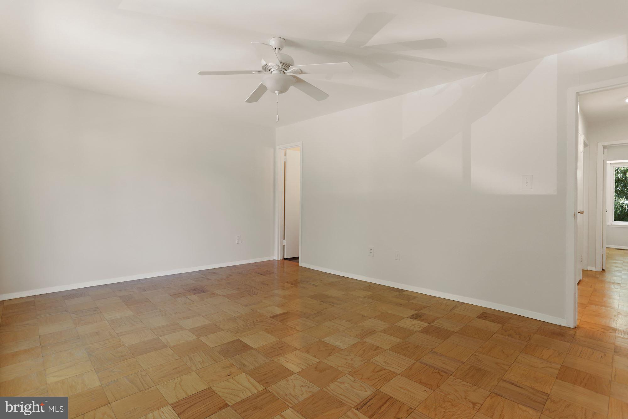 1707 Ivy Oak Square Reston, VA 20190 - Photo 22 of 37 Looking Toward the Closet....