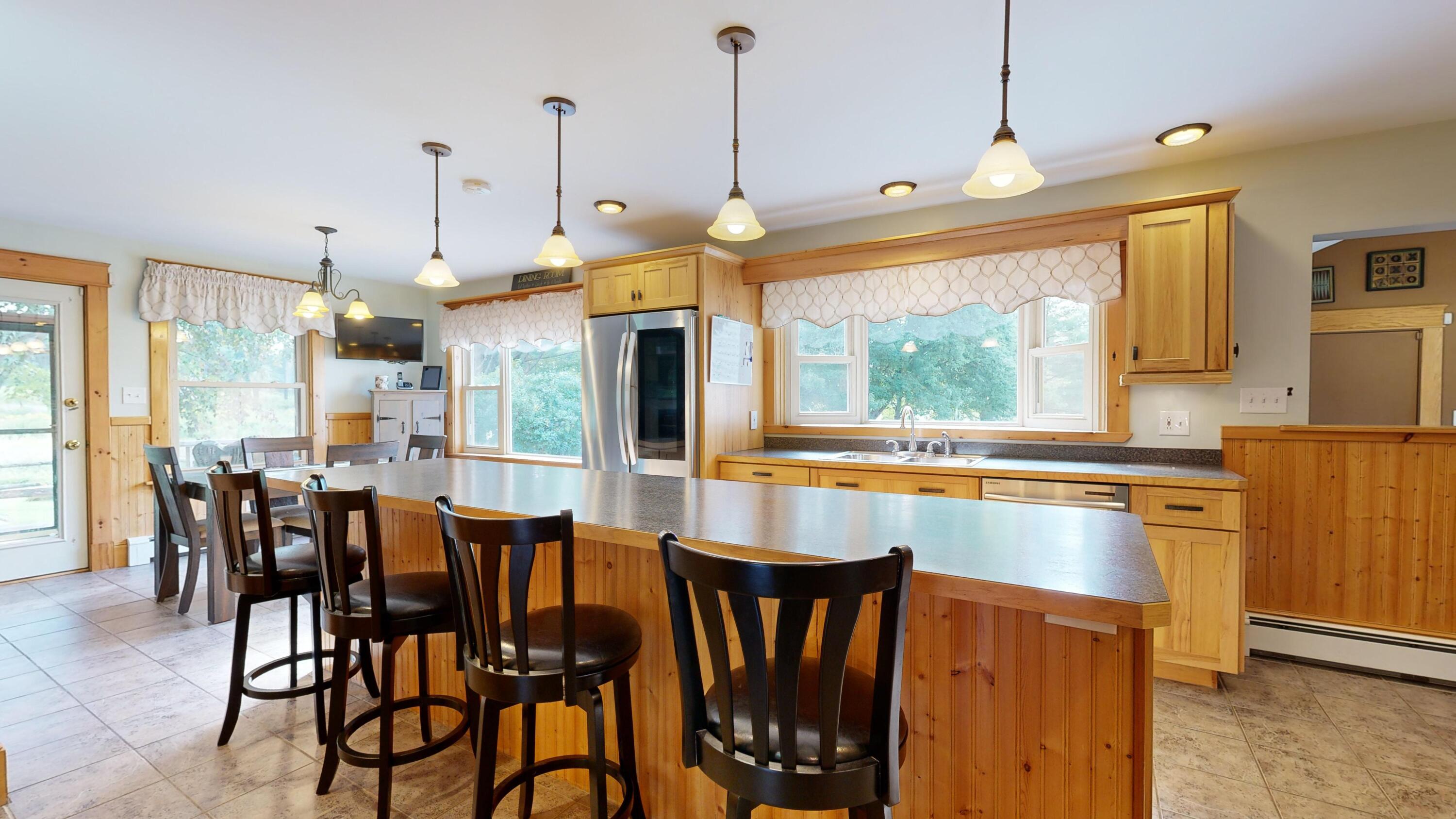 160 Lane Road Auburn, ME 04210 - Photo 10 of 103 Kitchen