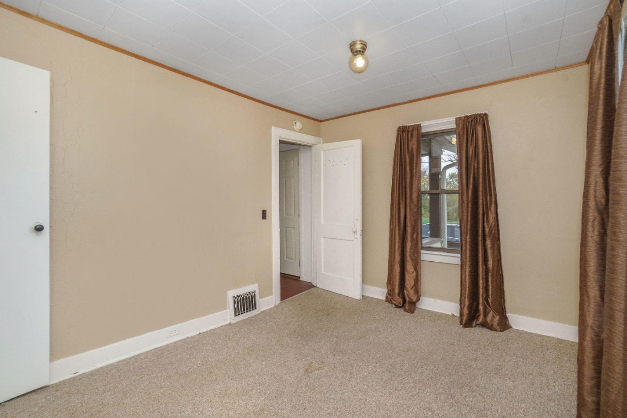 705 Spring Street Three Rivers, MI 49093 - Photo 13 of 20 DNG-705-SPRING-ST_15