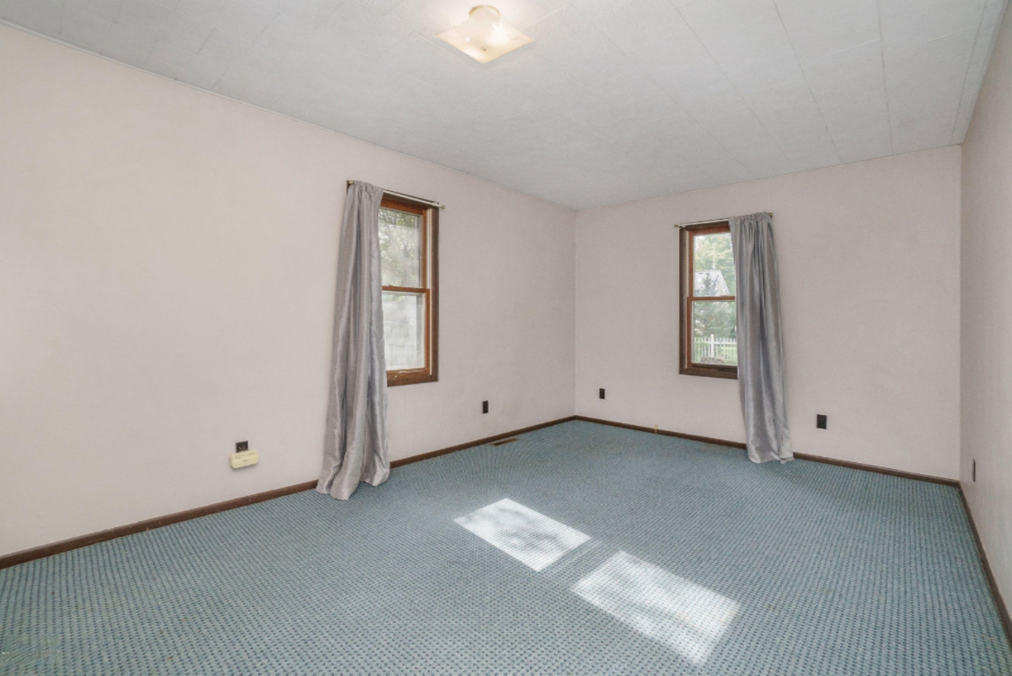 705 Spring Street Three Rivers, MI 49093 - Photo 15 of 20 DNG-705-SPRING-ST_29