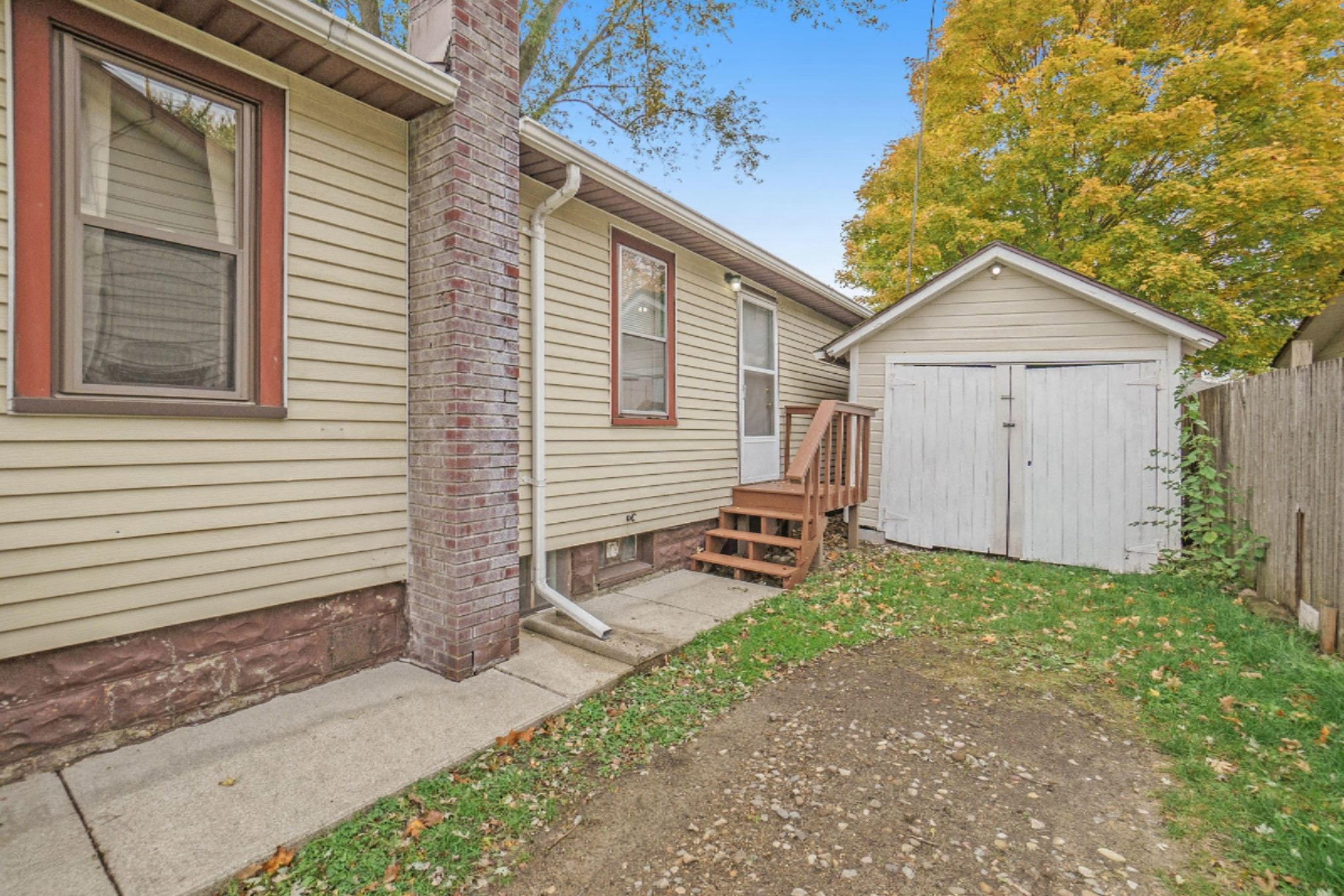 705 Spring Street Three Rivers, MI 49093 - Photo 3 of 20 DNG-705-SPRING-ST_2